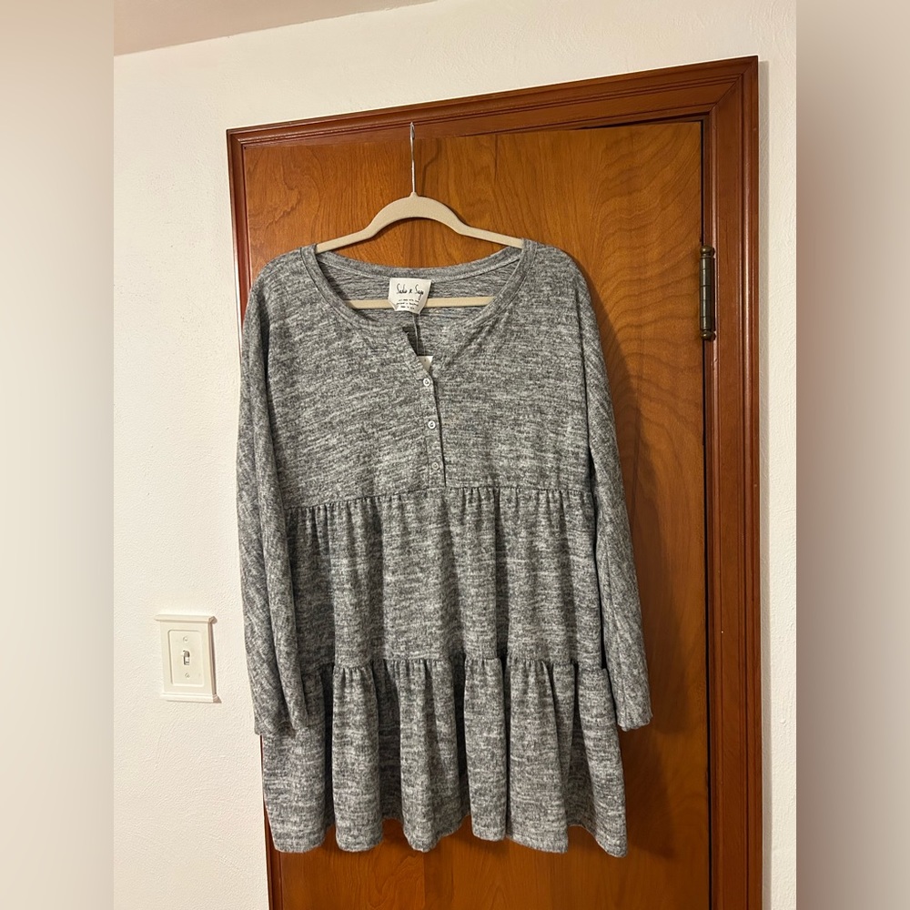 Soft gray top